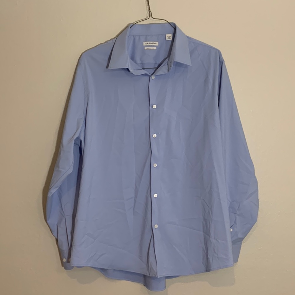 J.M HAGGAR button up